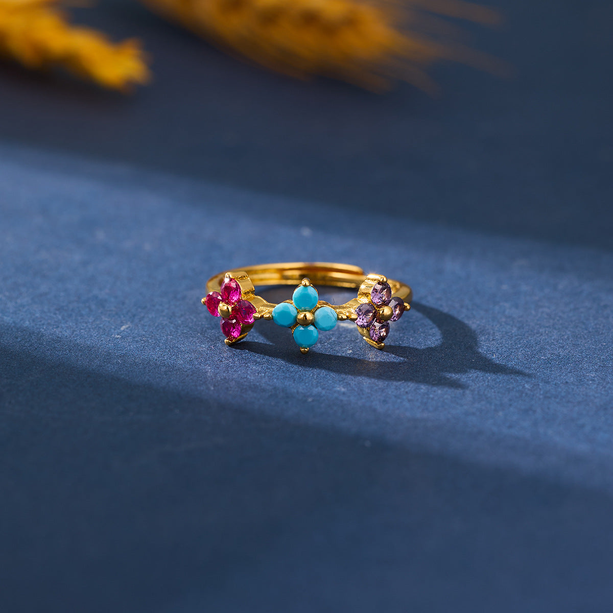 Wholesale Monet Garden Style Four-Leaf Clover Ring Gold Plated Brass Jewelry Accessory