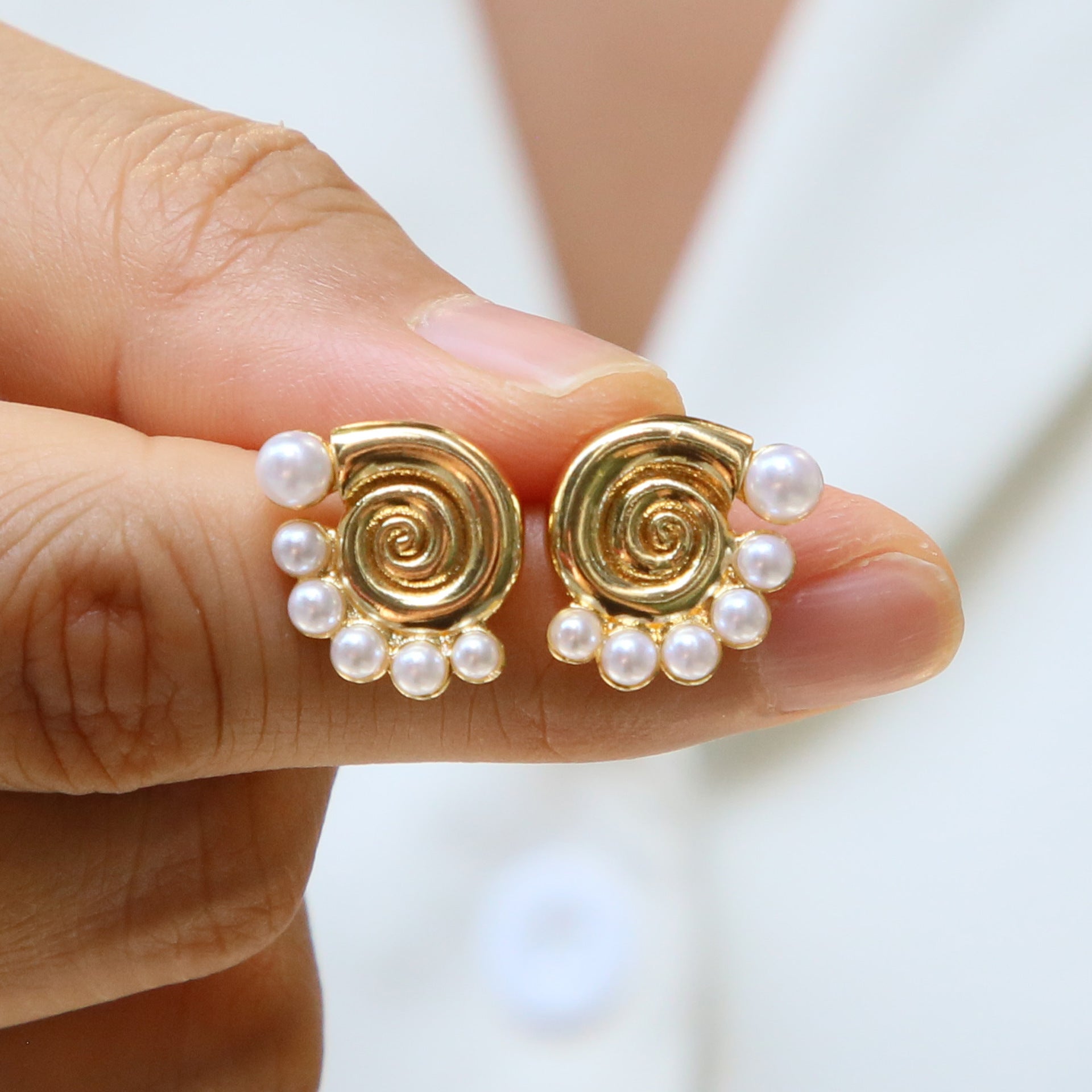 Wholesale Brass Ocean Conch Shell Pearl Earrings