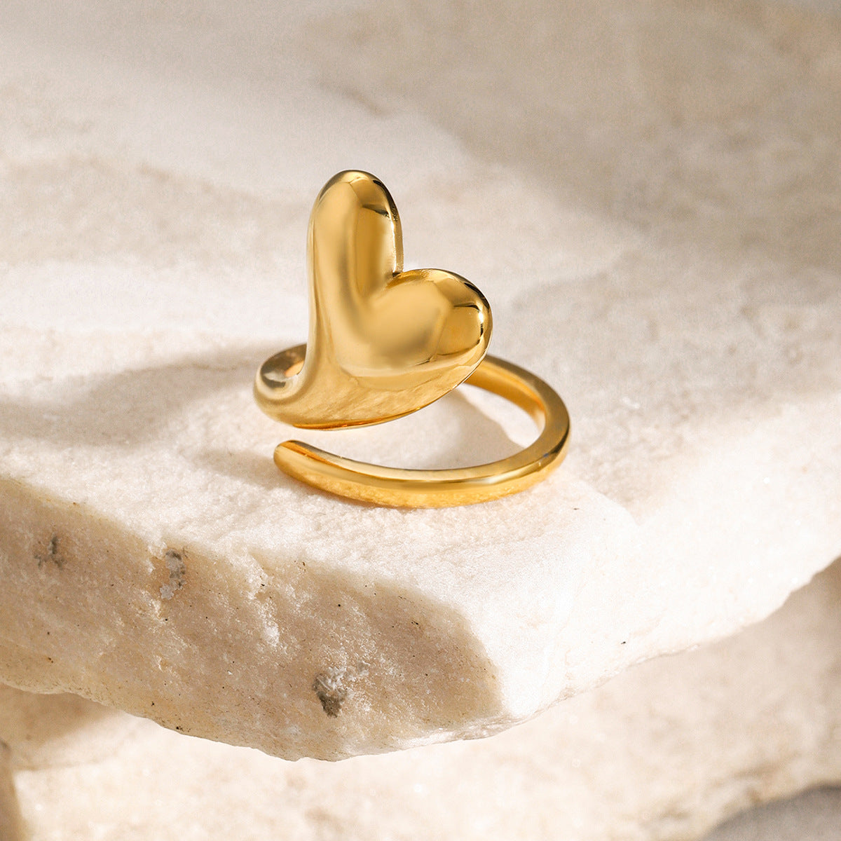 Wholesale  love ring simple design 18k gold stainless steel ring