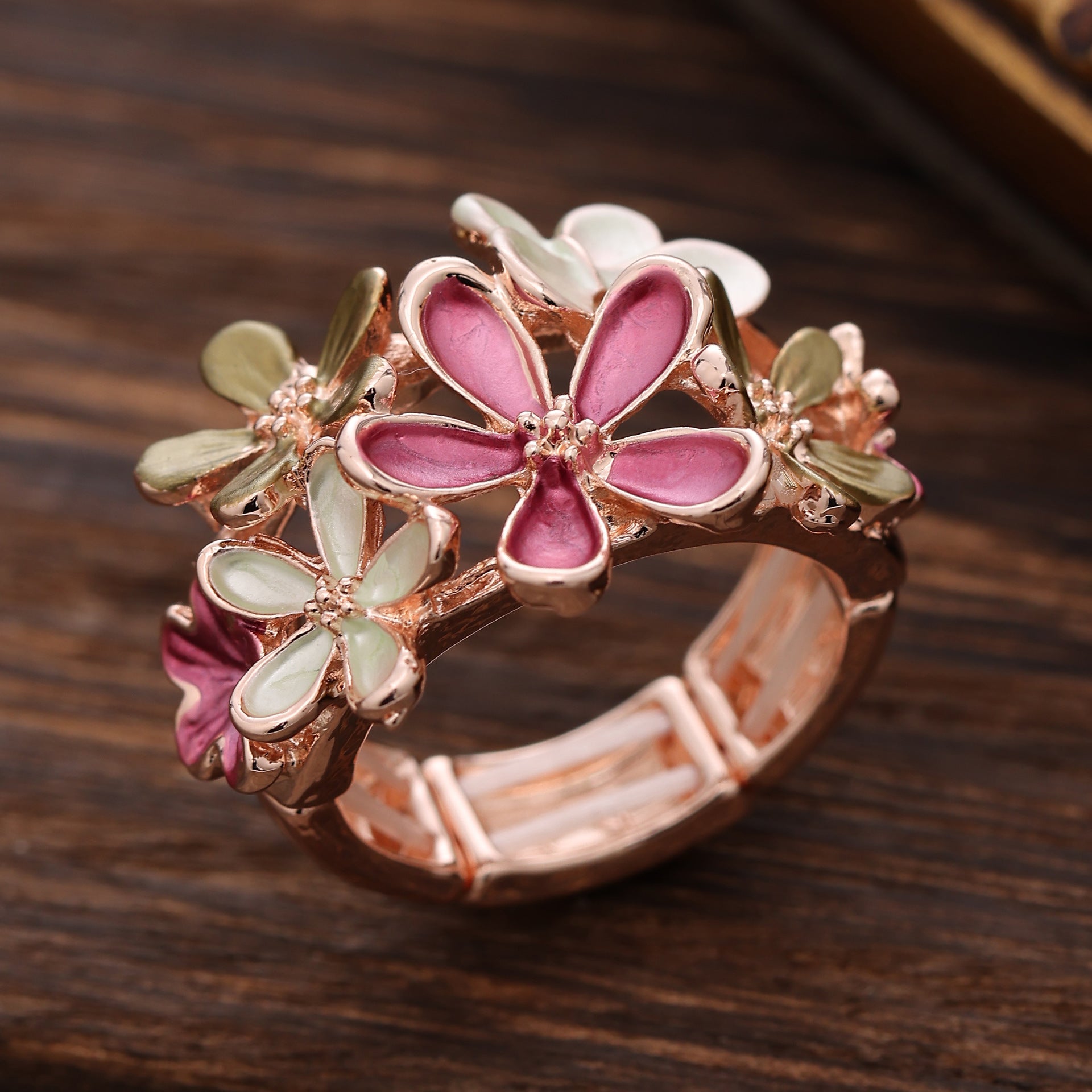 Wholesale  Enamel Floral Ring Elastic Alloy Zinc Geometric Rings