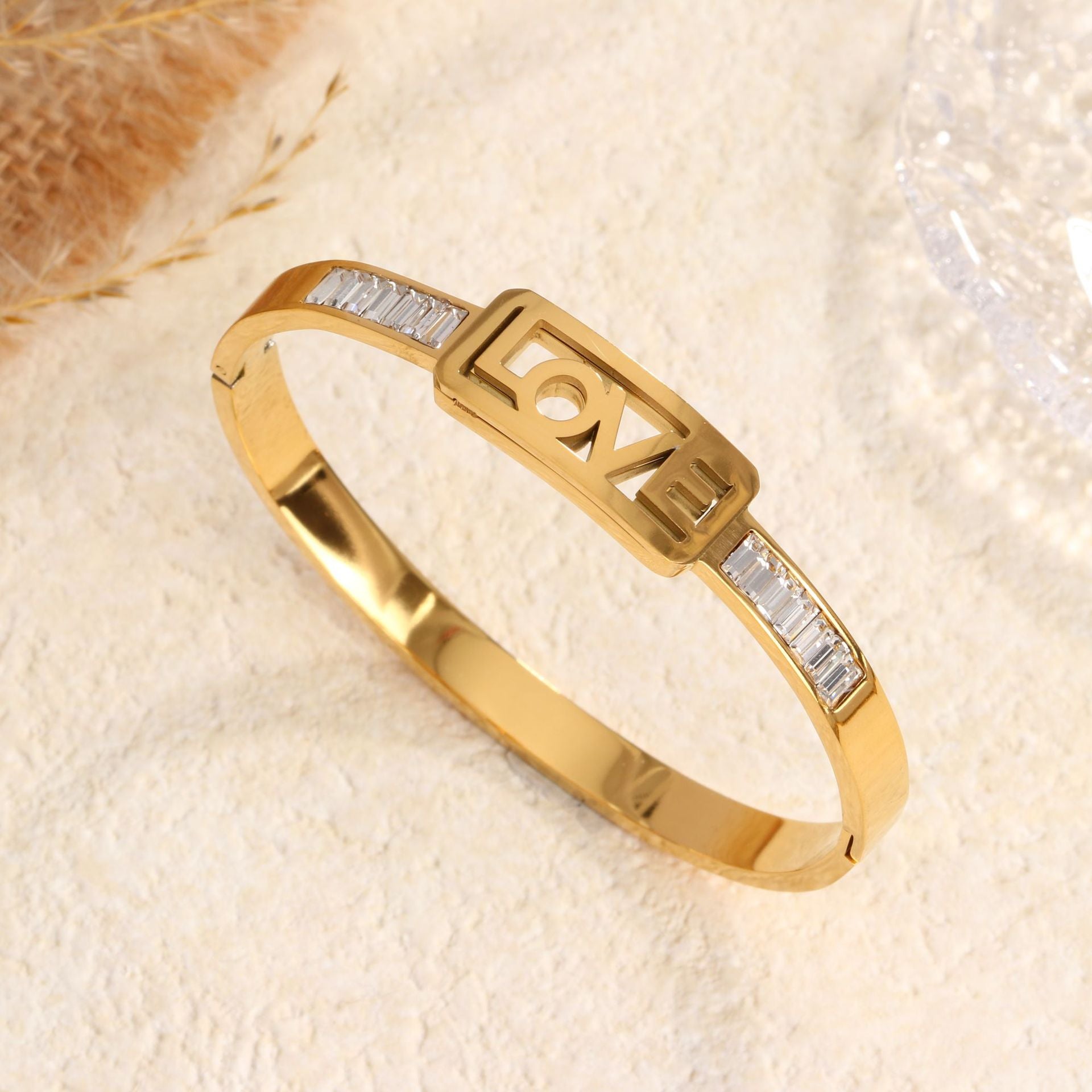 Wholesale Stainless Steel Bracelets for Women Niche Hollow Titanium Steel Jewelry for Men