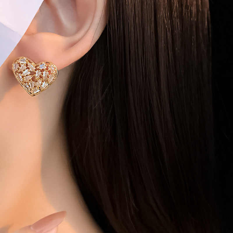 Wholesale Real gold plated silver needle zircon heart earrings