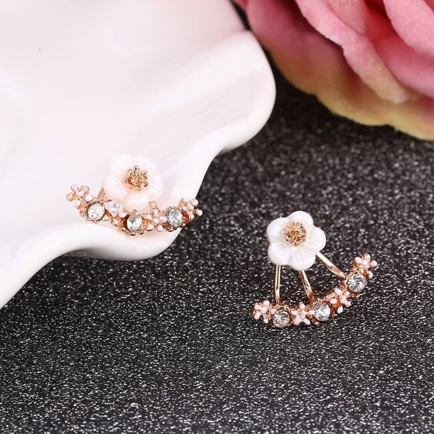 Wholesale  small daisy flower rear hanging earrings