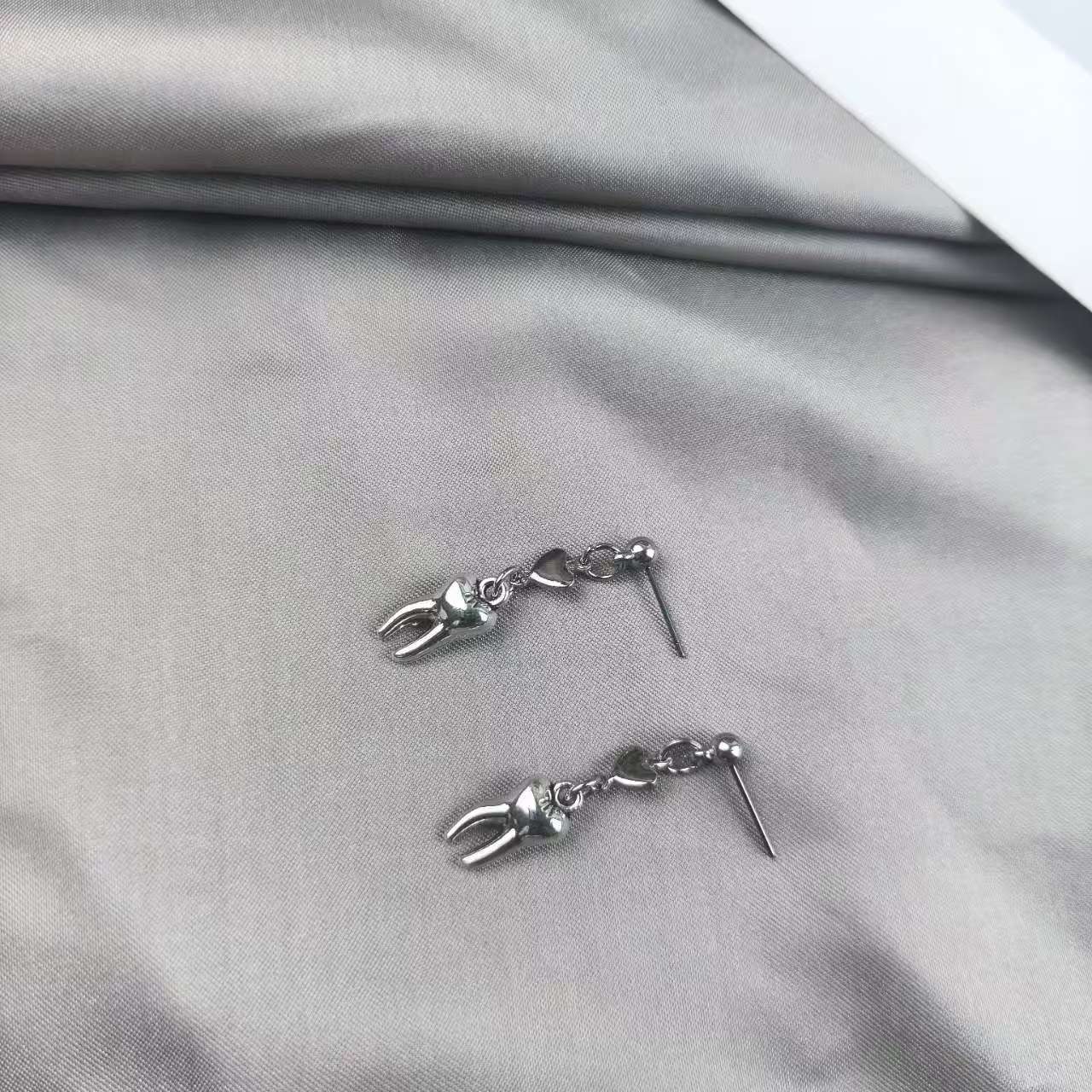 Wholesale Funny Gothic Skull Drop Earrings Retro Zinc Alloy Jewelry For  Party And Everyday Wear
