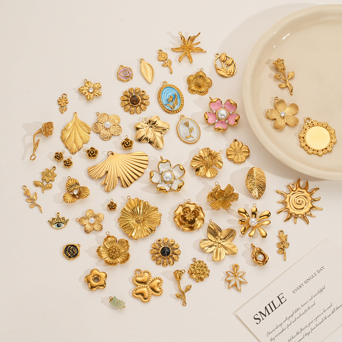 Wholesale 5pcs Stainless steel 18K vacuum plating color  flower pendant