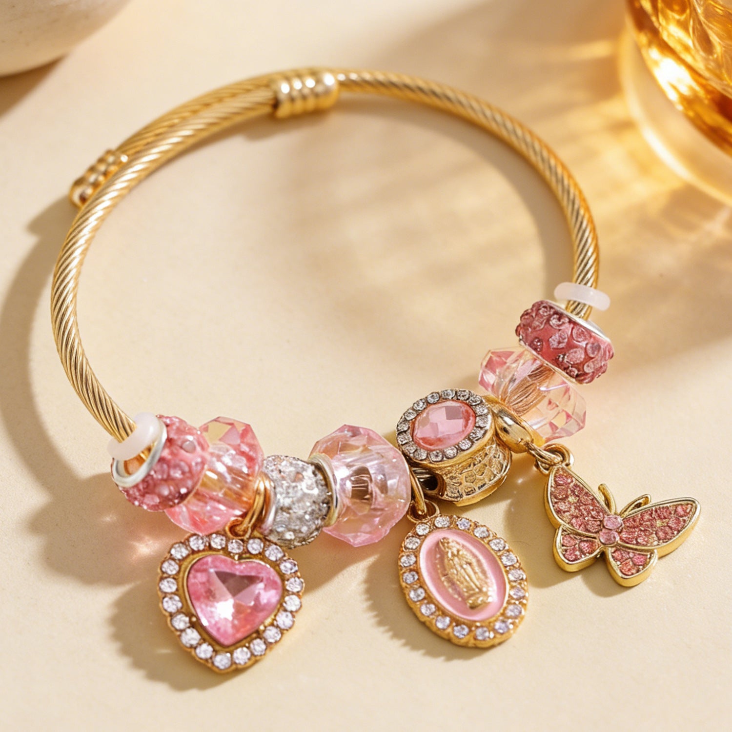 Wholesale Tree Of Life Heart Cross Bangle For Women Gold Tone Resin Bracelet European Style Fashion Jewelry Gift Boutique Resale Accessory