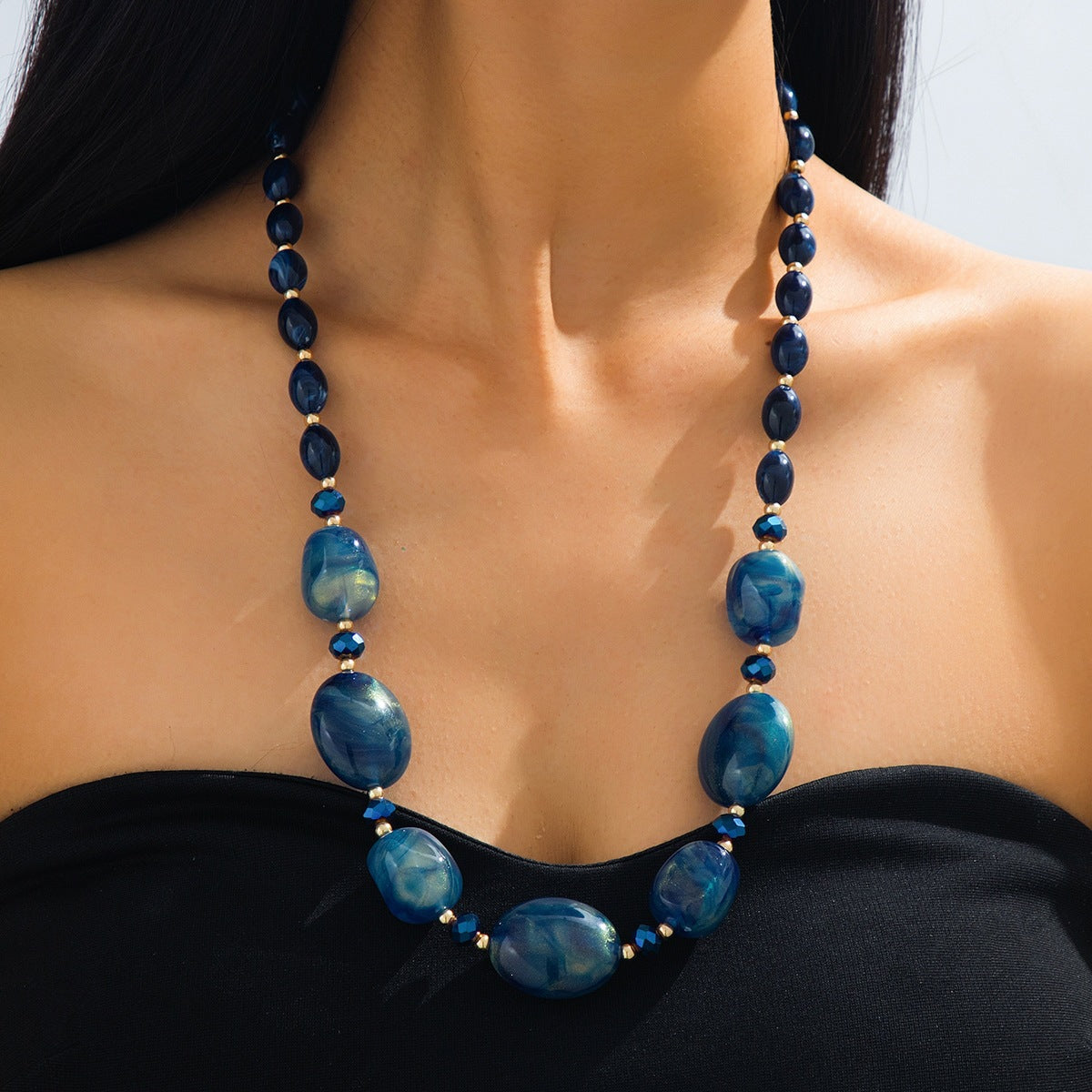 Wholesale Blue Fluorescent Irregular Geometric Acrylic Beaded Necklace Trendy Fashion Accessory