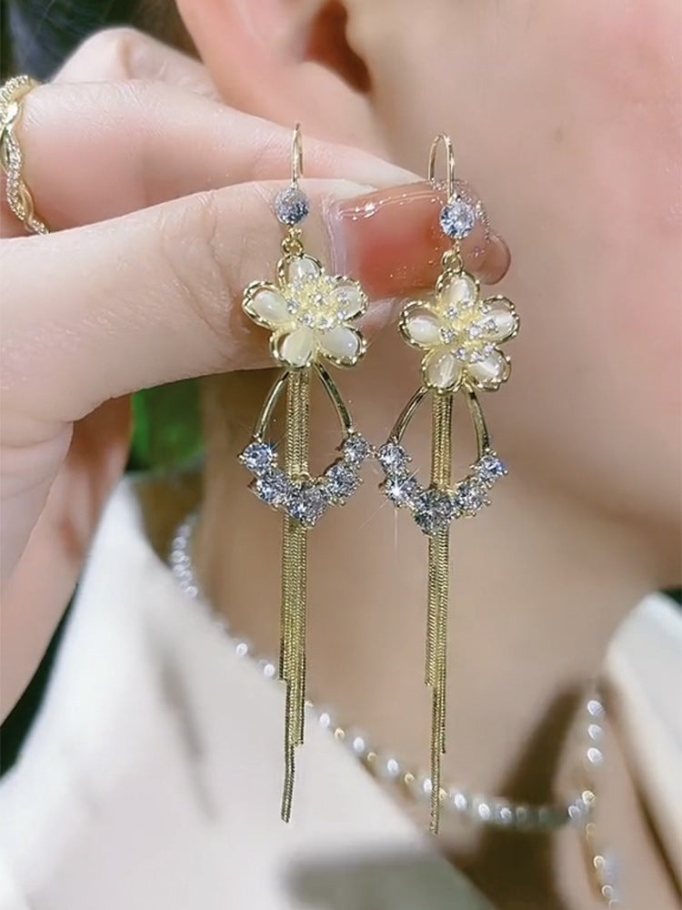 Wholesale Green Cat's Eye Flower Tassel Earrings