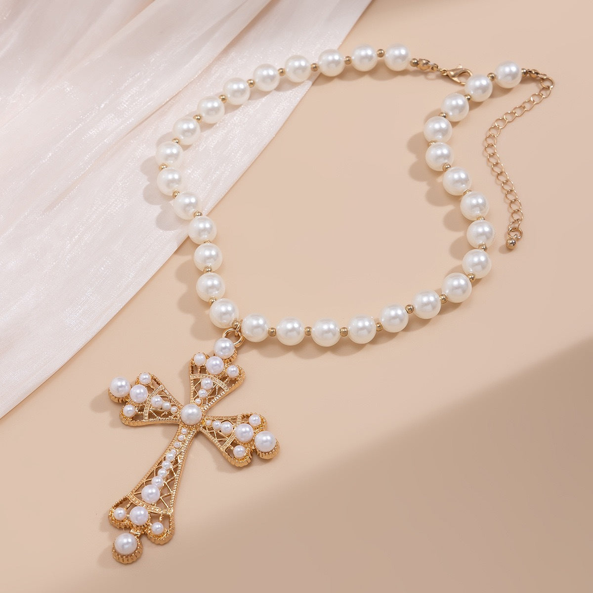 Wholesale Cross Pendant Pearl Necklace Dark Style Fashion Jewelry Accessory