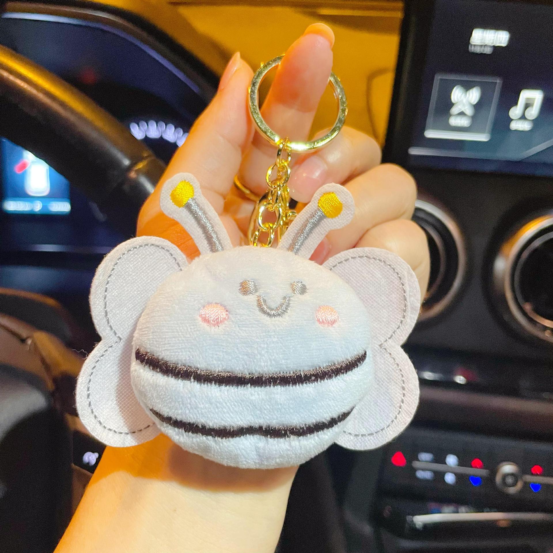 Wholesale Cute Plush Bee Keychain,  Yellow Plush Charm for Student Backpack,  Gift for Birthday
