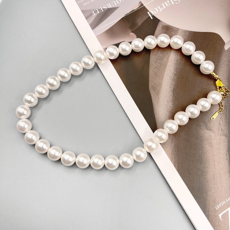 Wholesale French Glass Pearl 16 inch Long Necklace Light Luxury Clavicle Chain Titanium Steel Lobster Clasp ACC-NE-LaoY001