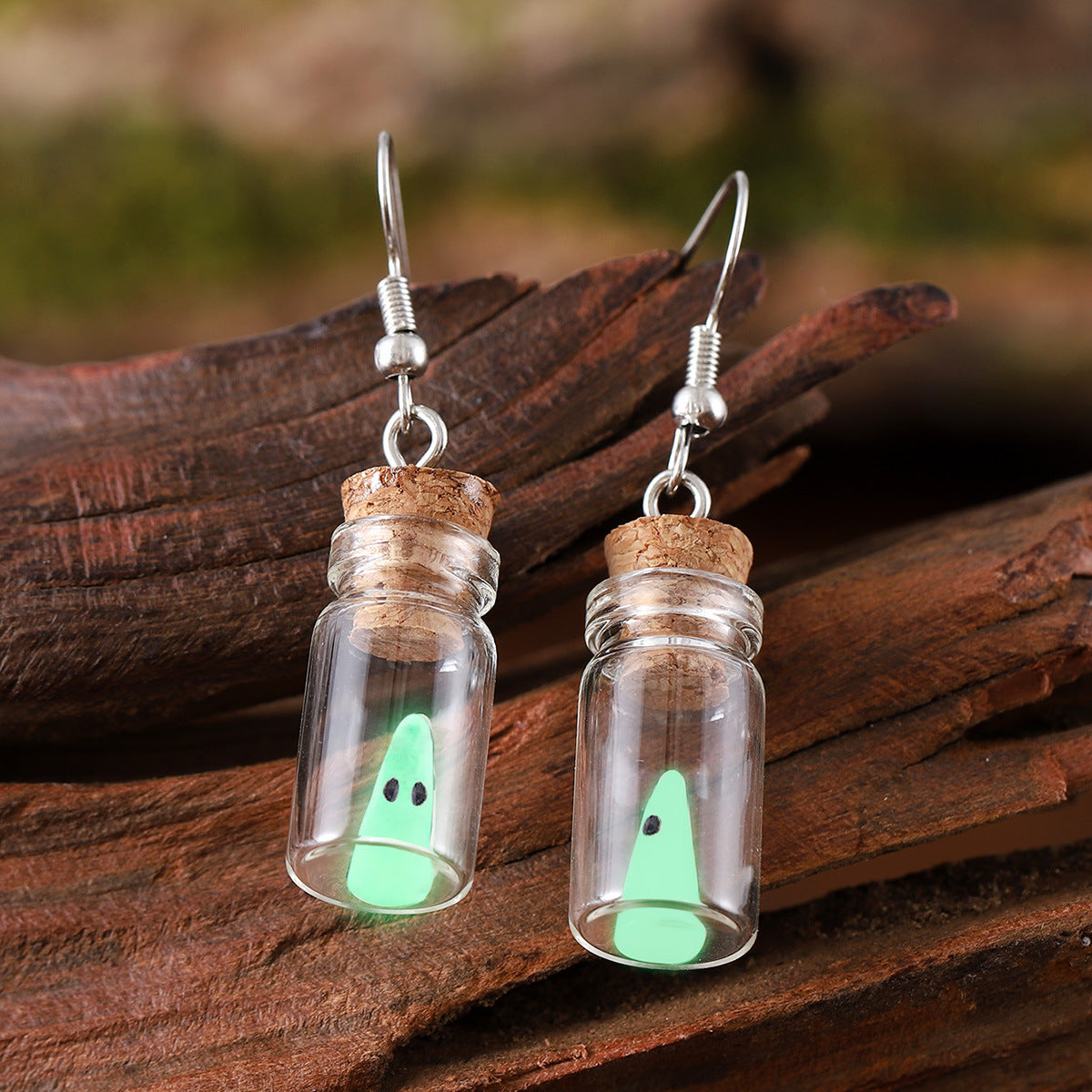 Wholesale Glass Glow In The Dark Ghost Pendant Earrings For Women Trendy Party Jewelry Accessory