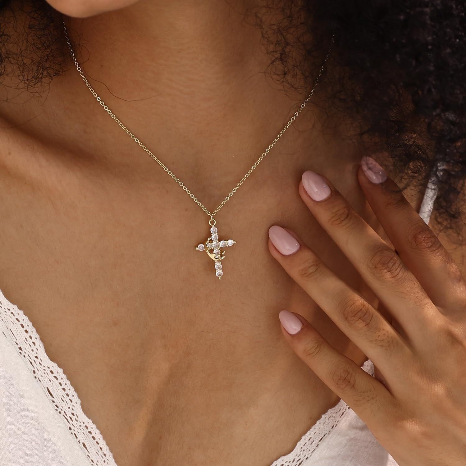 Wholesale Trendy Rotatable Crown Cross Necklace,  Metal Clavicle Chain,  Jewelry Accessory Gift for Women