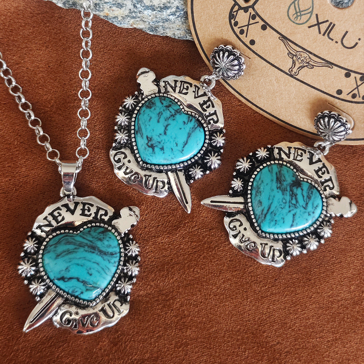 Wholesale Boho Heart Turquoise Pendant Necklace And Earrings Set Retro Gold Tone Fashion Jewelry Accessory For Party And Gift