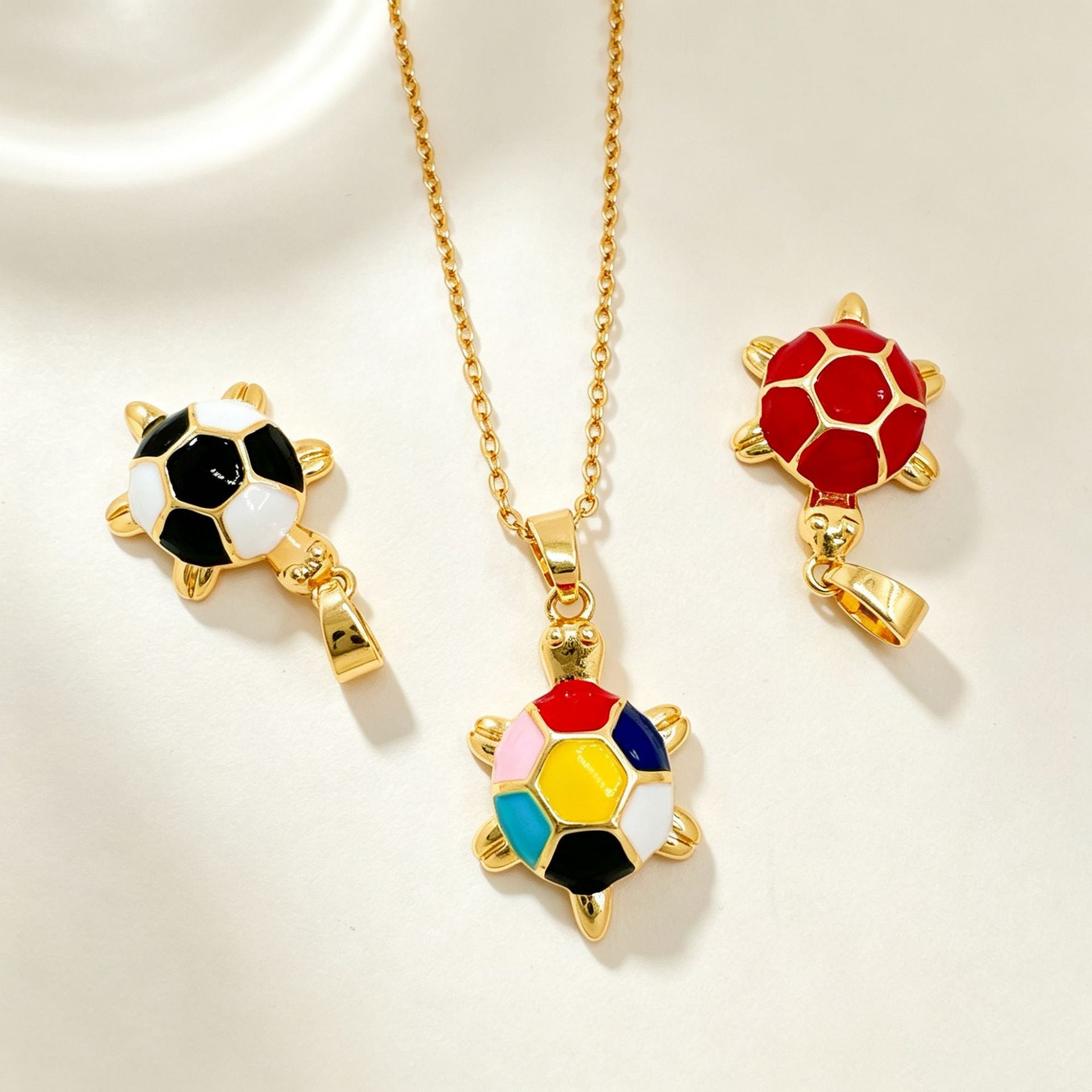 Wholesale Gold Plated Copper Ocean Turtle Enamel Pendant Necklace Fashion Jewelry Accessory for Party Gift Boutique Resale