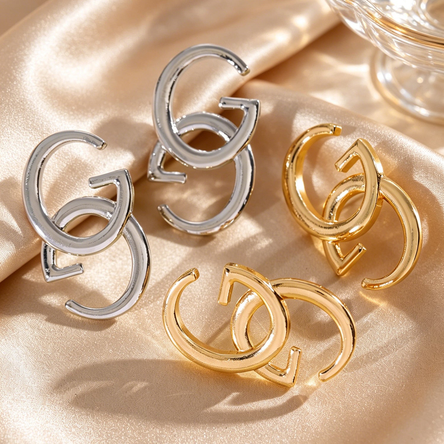Wholesale European Style Double G Letter Alloy Earrings Stylish Jewelry Accessory for Daily Use