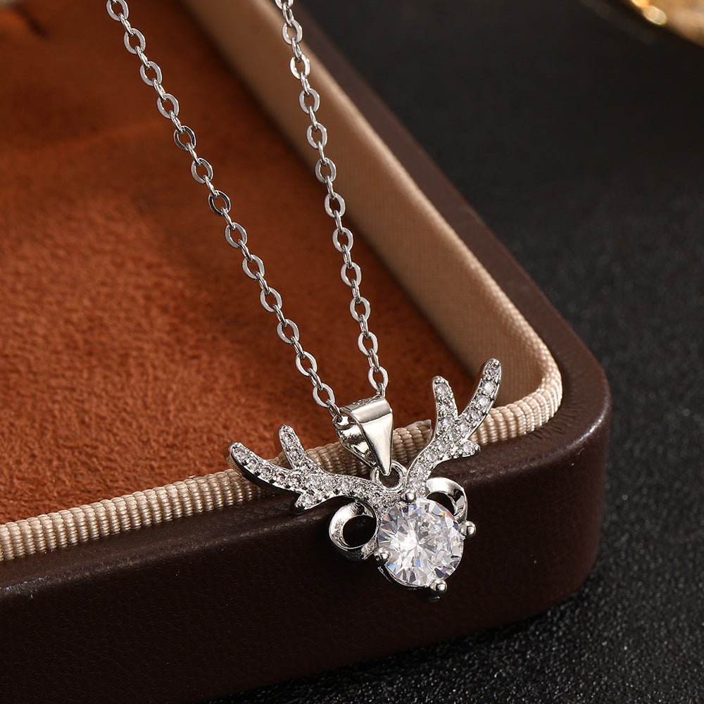 Wholesale Moissanite Christmas Deer Pendant Necklace Silver Tone Trendy Women S Fashion Jewelry Accessory Boutique Resale