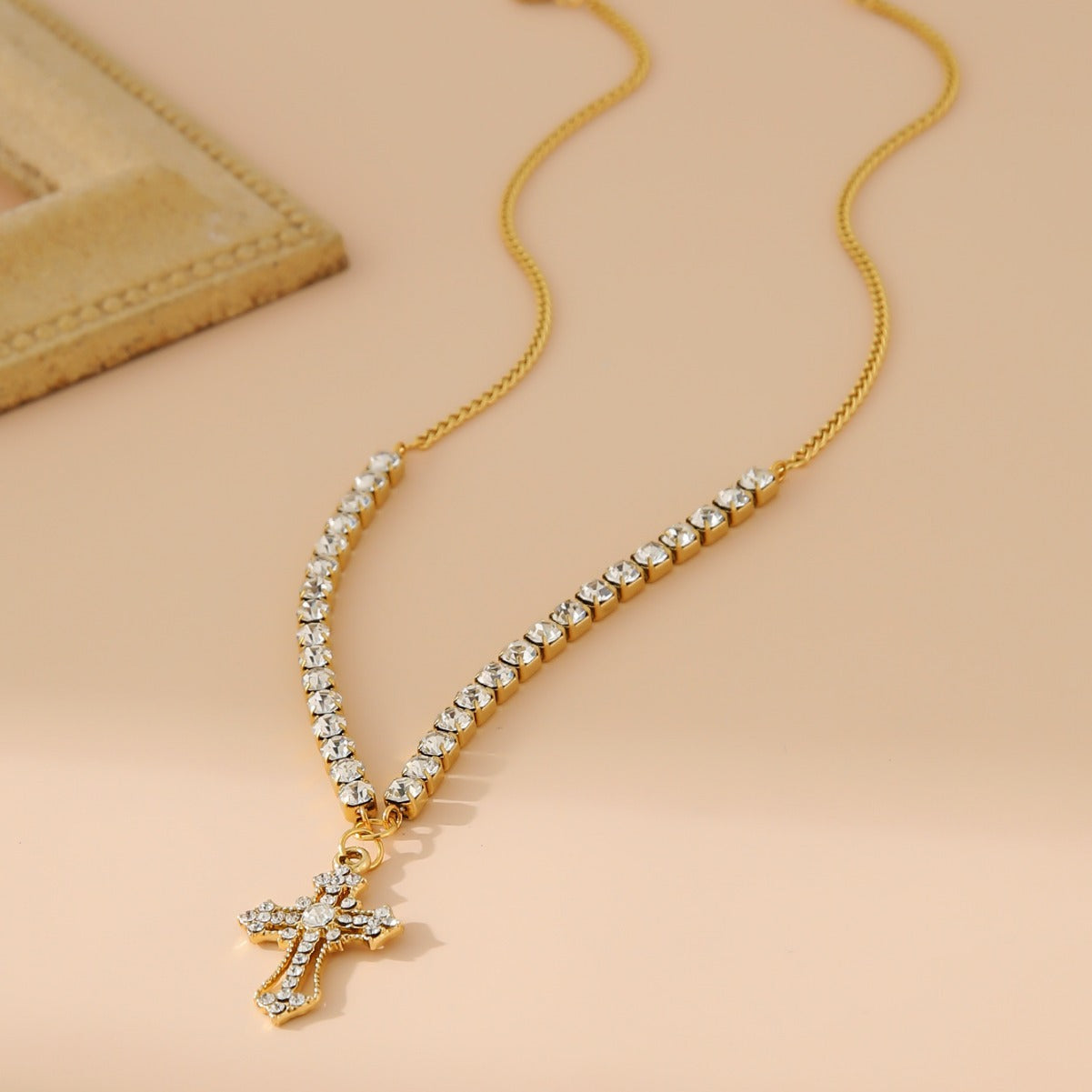 Wholesale  stainless steel diamond cross rhinestone gold necklace