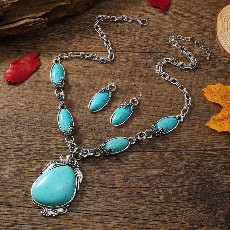 Wholesale Bohemian Ethnic Style Turquoise Head Personalized Short Necklace