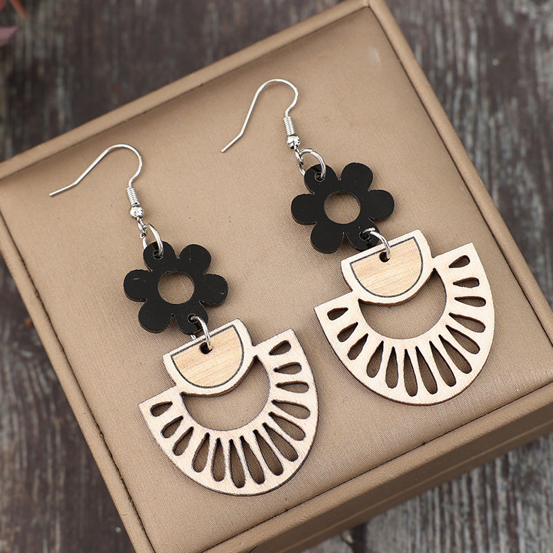 Wholesale Retro Cut Out Flower ing Cut Out Geometric Wooden Women' s Earrings