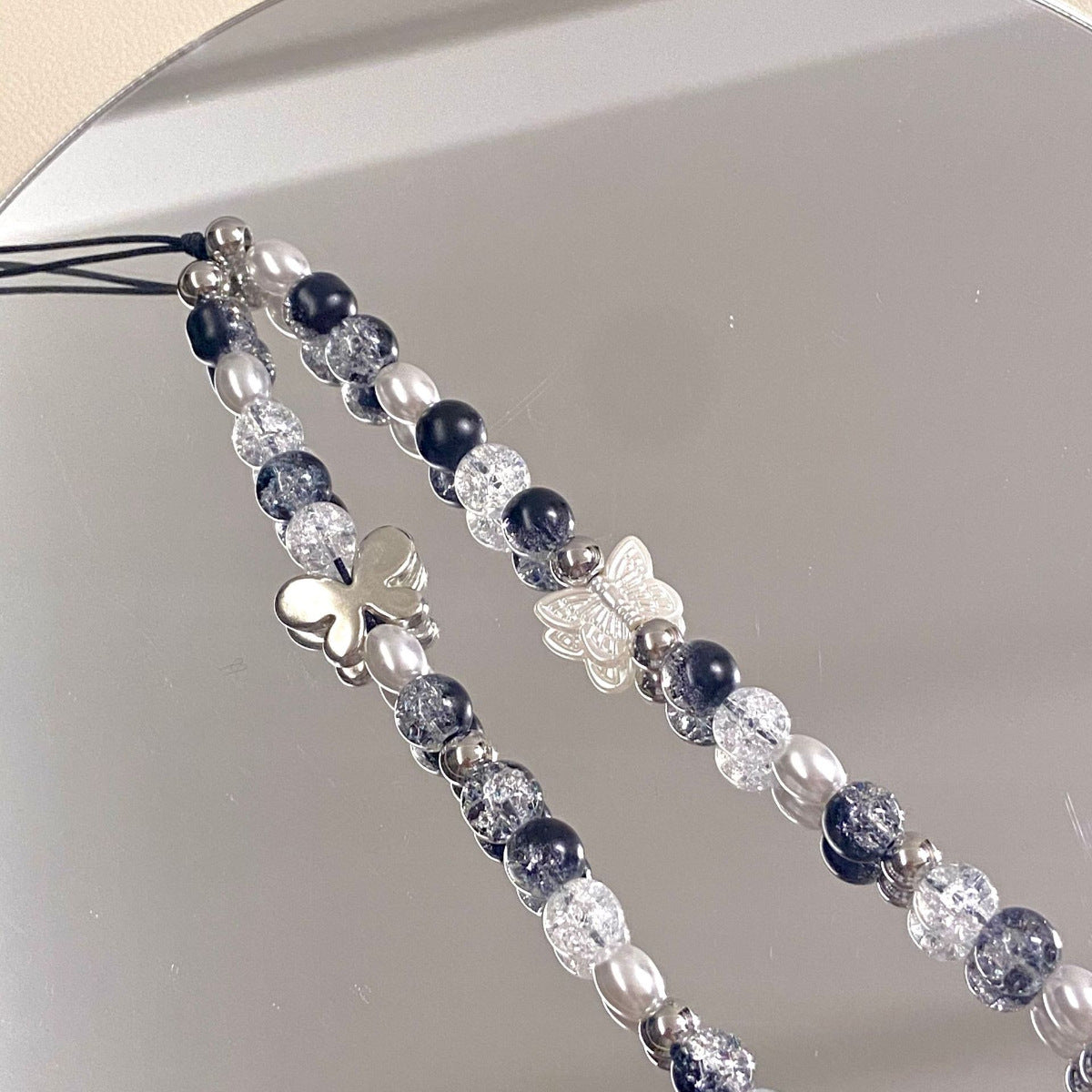 Wholesale Black and white beaded lanyard keychain