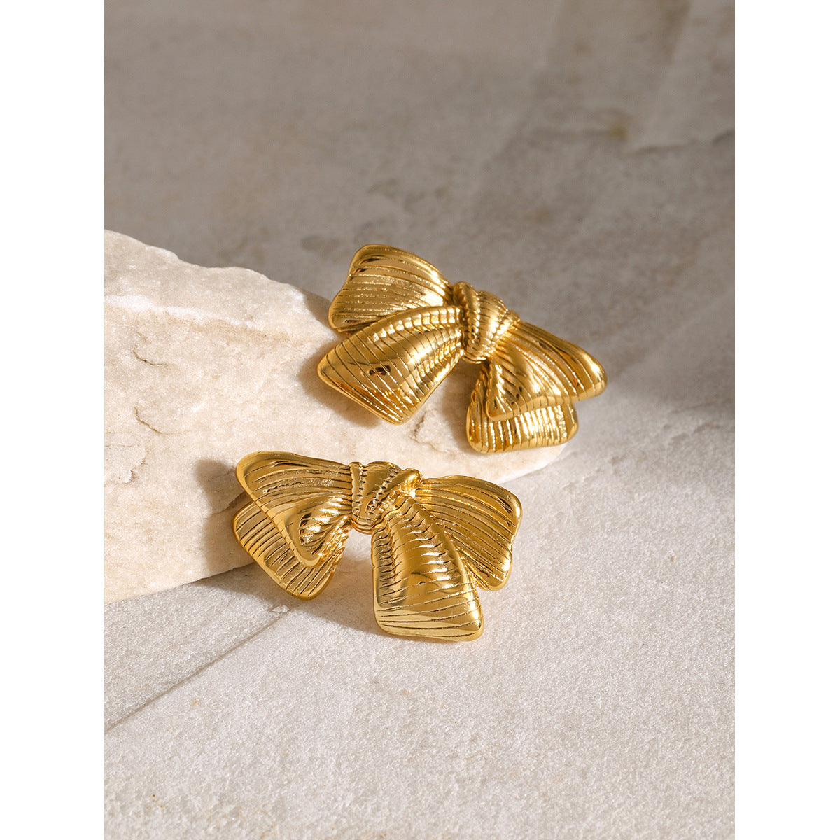 Wholesale 18k gold stainless steel striped bow earrings
