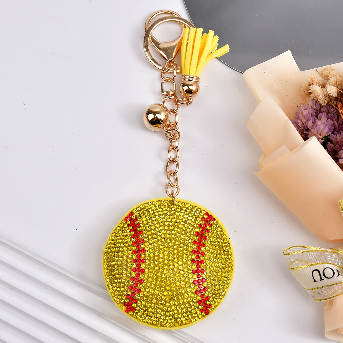Wholesale creative  diamond keychain