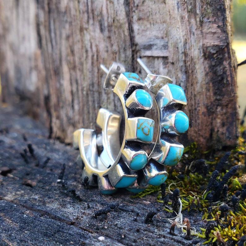 Wholesale Bohemian Turquoise Inlaid Earrings Retro Exaggerated Design Fashion Accessory