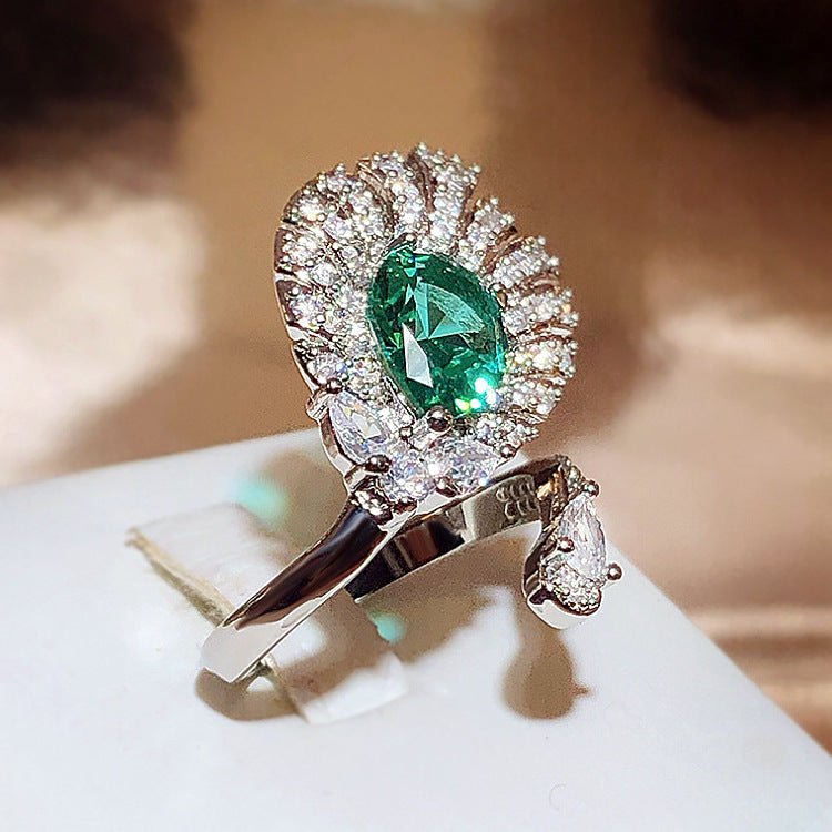 Wholesale  light luxury  green grandmother peacock tail ring