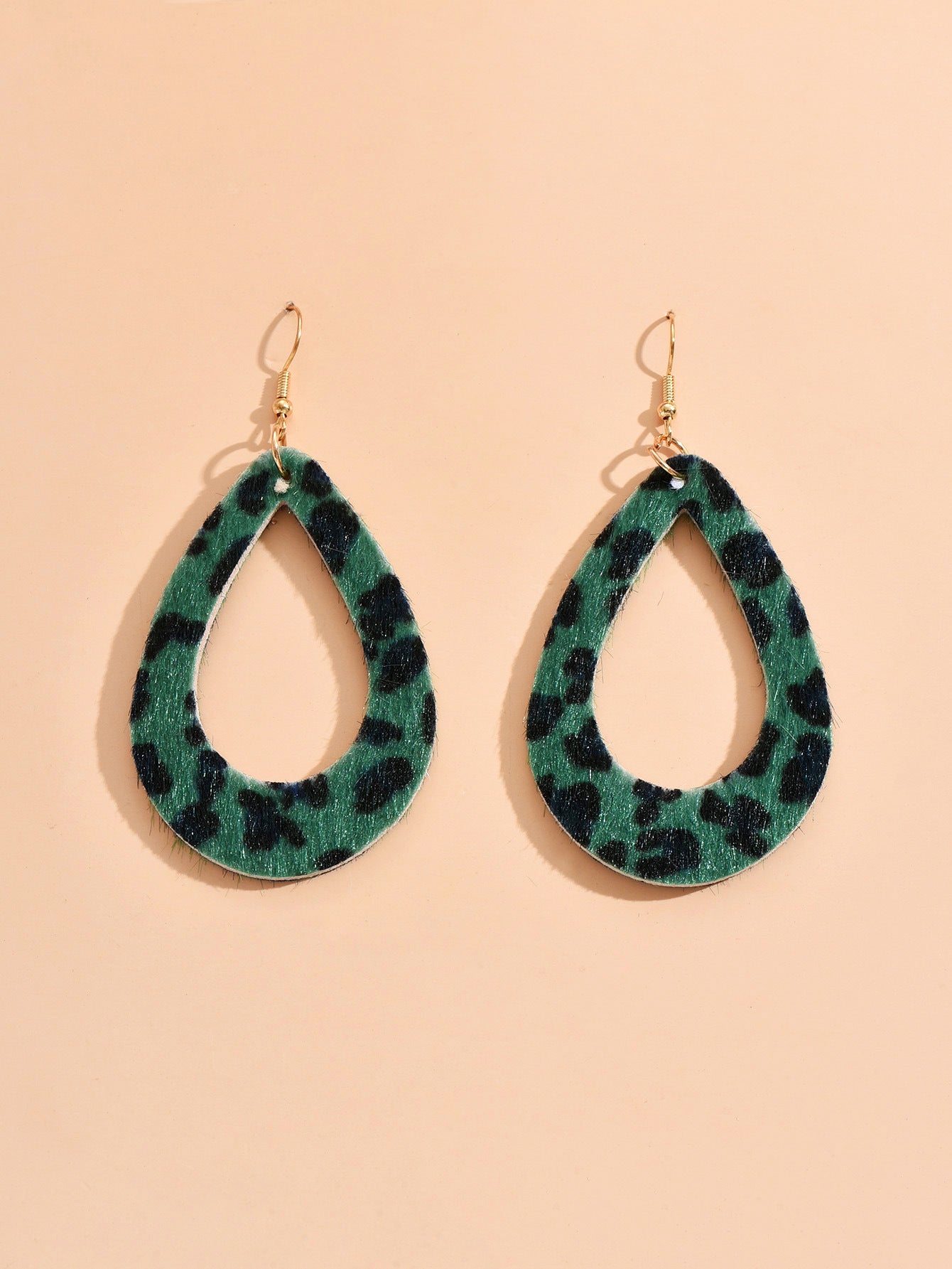 Wholesale Faux Leather Earrings Leopard Print Hollow Drops ACC-ES-Yeb001