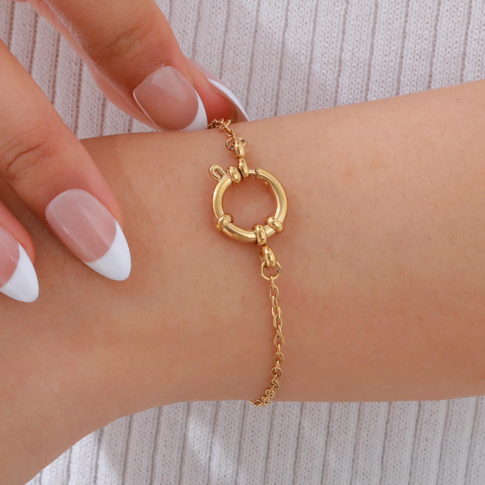 Wholesale Women S Gold Stainless Steel Flat Cross Chain Bracelet Bubble Clasp Fashion Jewelry Everyday Accessory For Boutique Resale