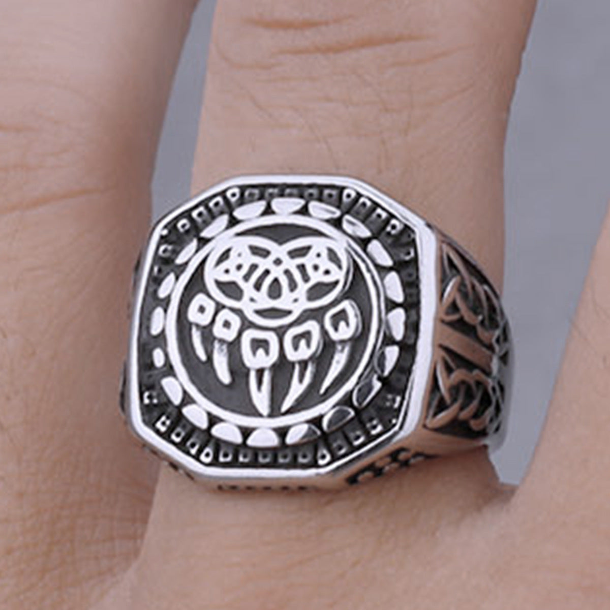 Wholesale Nordic Viking Wolf Claw Titanium Steel Ring