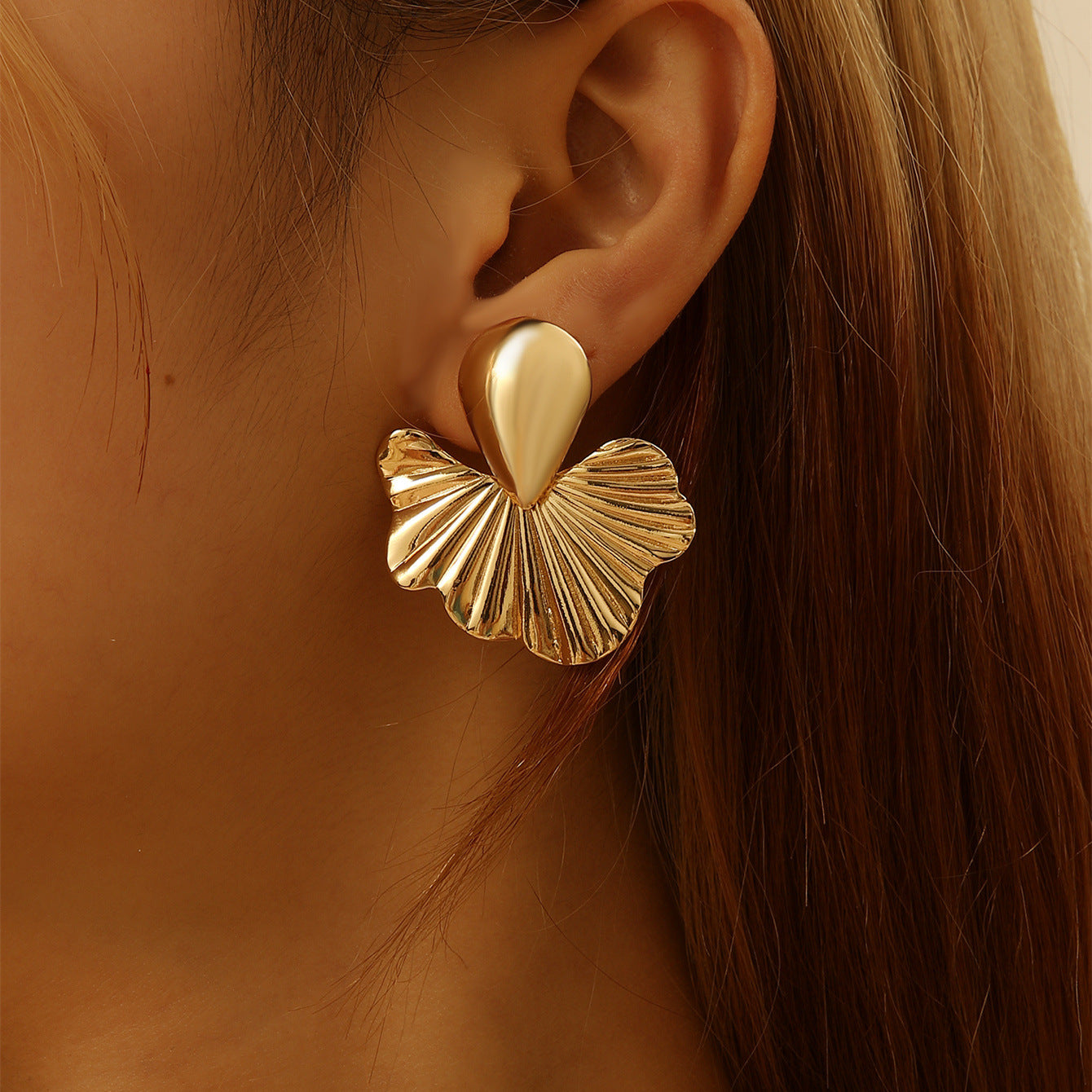 Wholesale retro luxury niche earrings