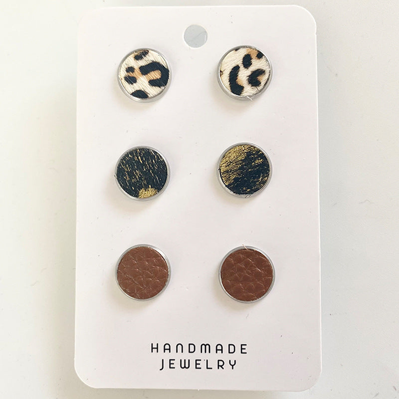 Wholesale 3PCS set of stainless steel and leather Western-style vintage embossed earrings