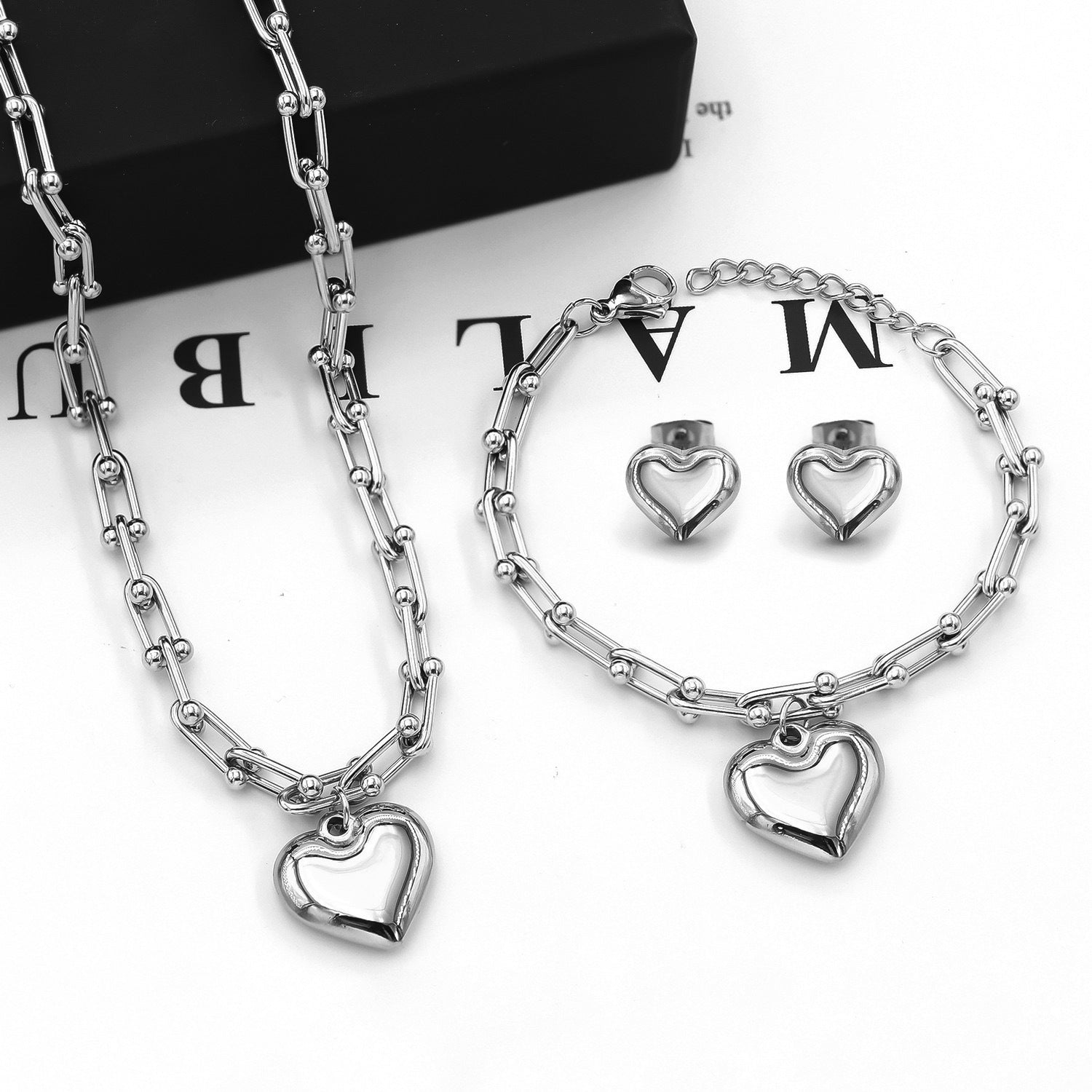Wholesale Stainless Steel U Shape Chain Heart Shape Pendant Necklace Bracelet Earring Set ACC-BT-QianHui004