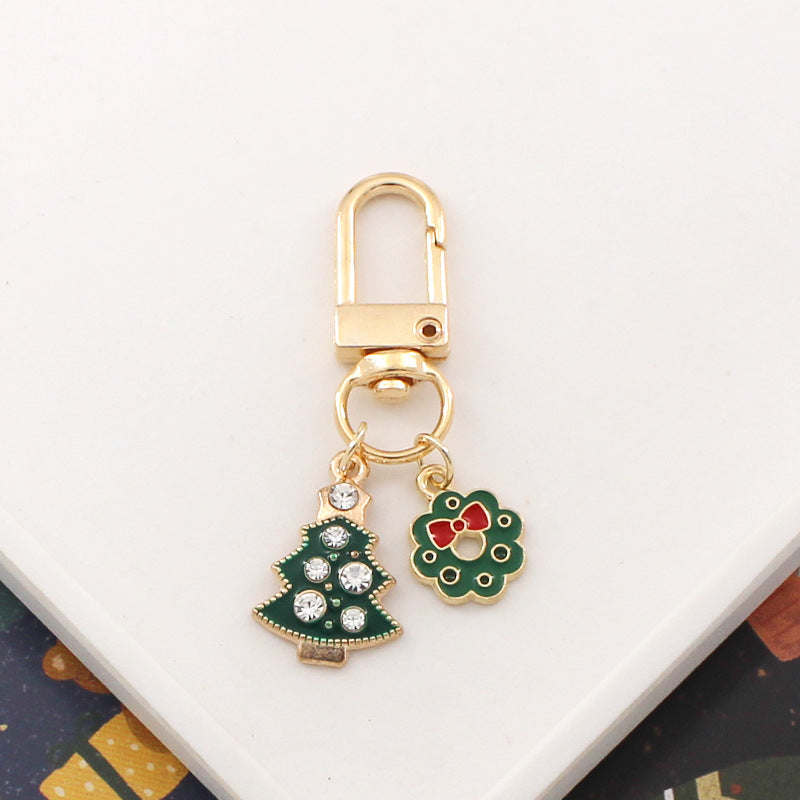 Wholesale Cartoon metal Christmas tree candy snowman keychain