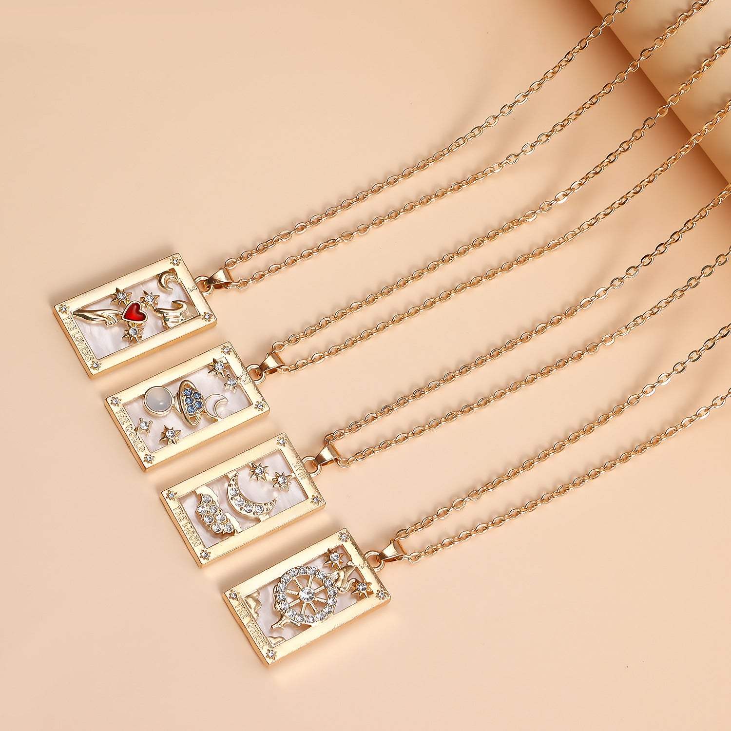 Wholesale Alloy Layering Chain Pendant Necklace Fashion Jewelry Accessory