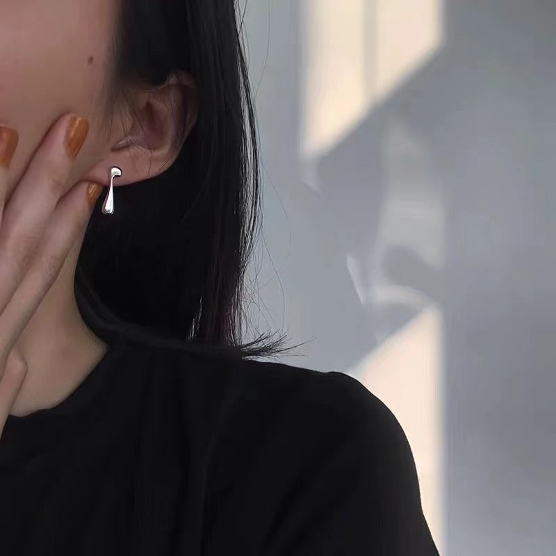 Wholesale Asymmetric Cold Lava Earrings