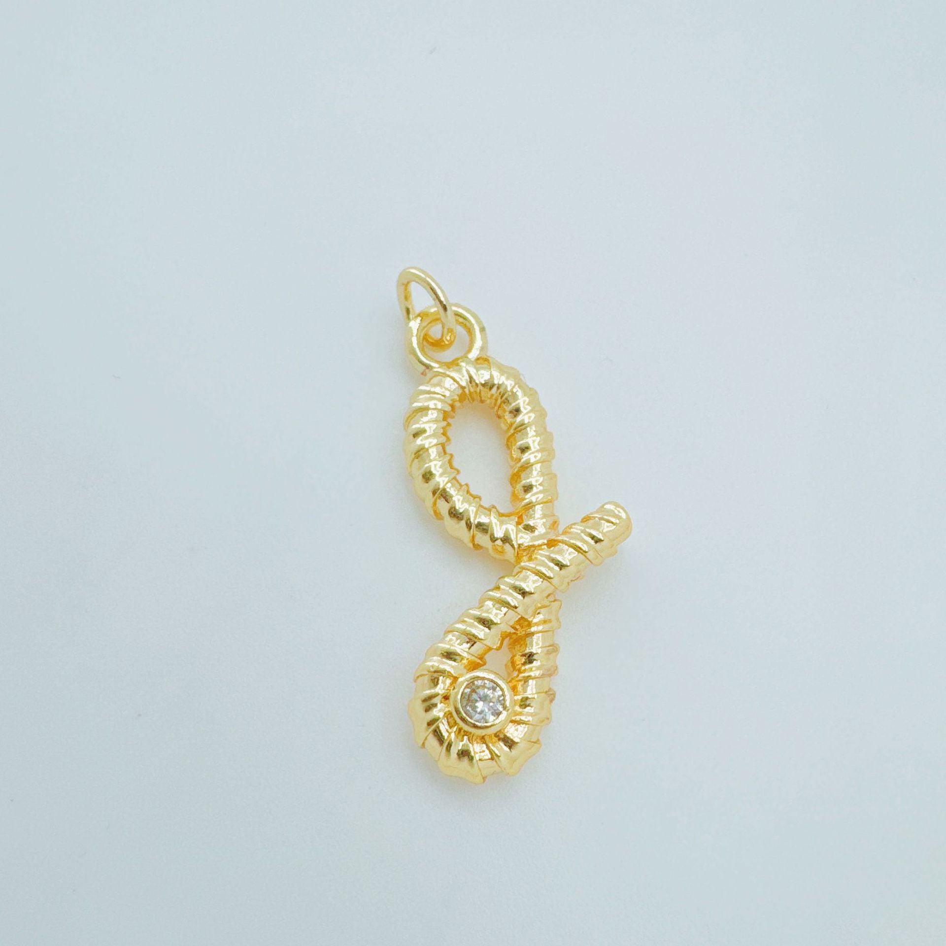 Wholesale Gold Plated Copper 26 Letter Alphabet Pendant,  Trendy Hip-Hop Jewelry Accessory for Everyday Gift