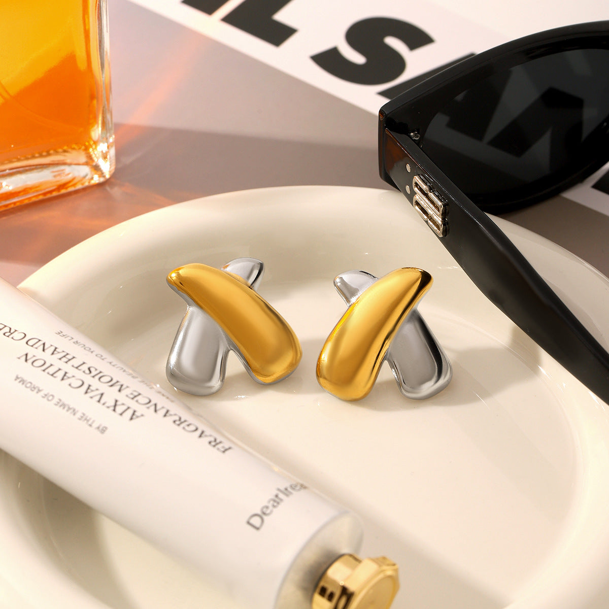 Wholesale Chubby Shape Stainless Steel Earrings Light Luxury  Earrings