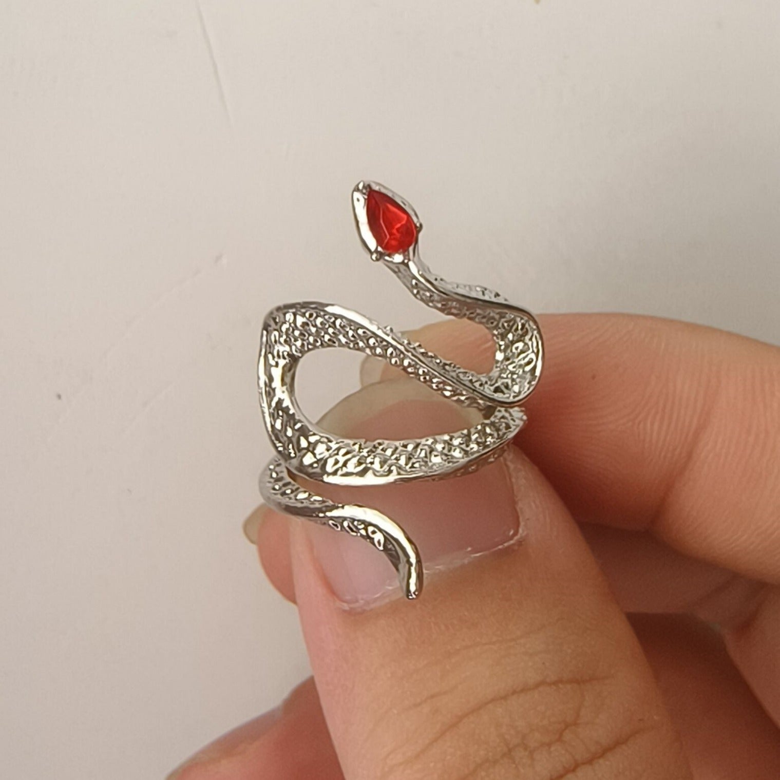 Wholesale Blue Topaz Snake Ring Electroplated Zinc Alloy Adjustable Women S Fashion Jewelry For Everyday Wear