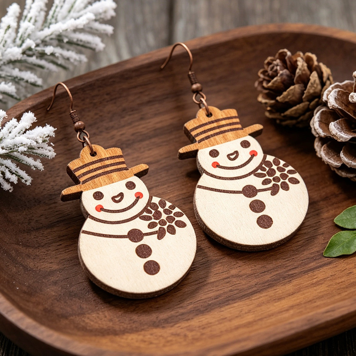 Wholesale Christmas Cartoon Snowman Wooden Earrings Smiling Snowman With Hat And f Holiday Party Jewelry Gift
