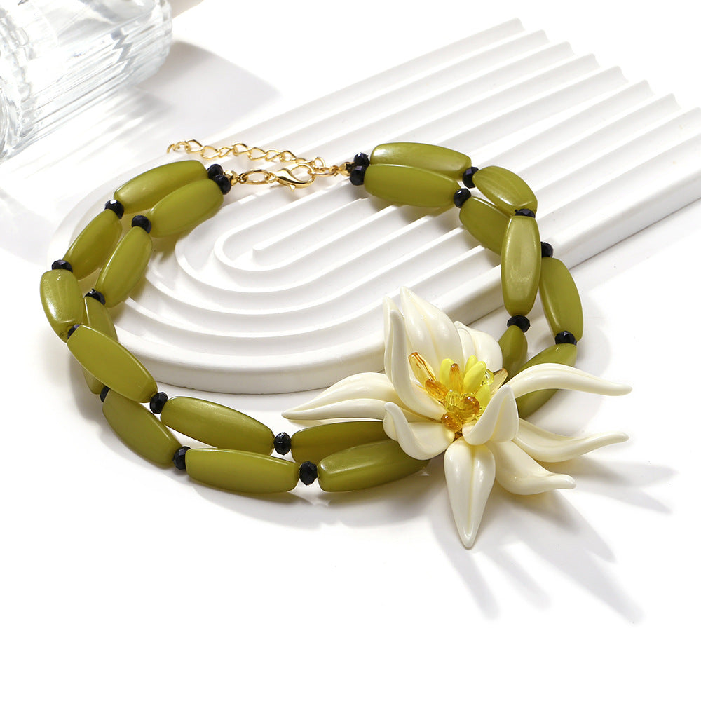 Wholesale  Beaded Three-Dimensional Large Flower Clavicle Chain  Flower Necklace
