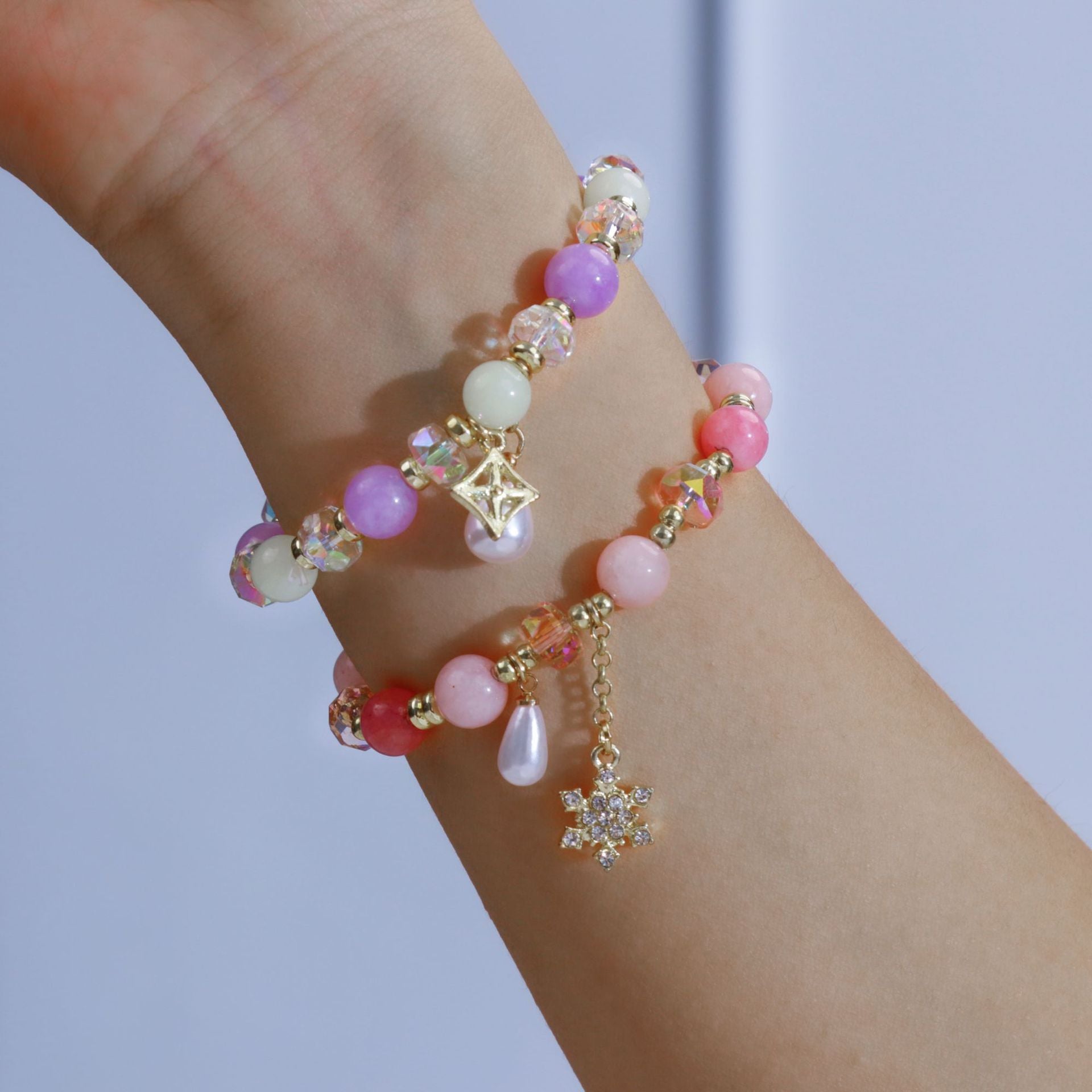 Wholesale Natural Crystal Pearl Sky-pointed Star Sunflower  Bracelet