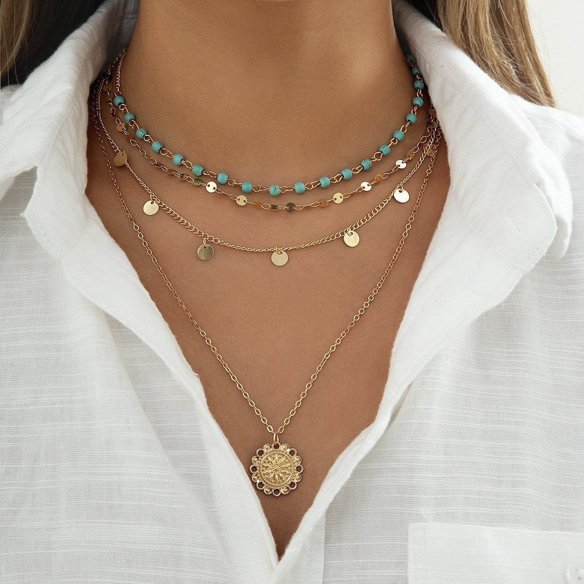 Wholesale Electroplated Alloy Turquoise Retro Bohemian Choker Necklace Metal Flower Disc Pendant Layering Jewelry For Women Gift