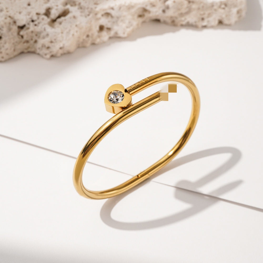 Wholesale 18K Gold Plated Stainless Steel d Nail Bangle Bracelet For Women Stylish Open Cuff Everyday Fashion Accessory Gift