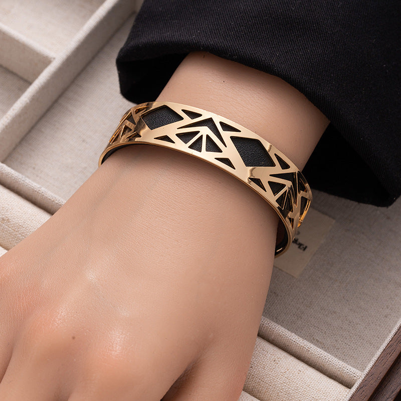 Wholesale Double-sided colorful PU leather wide bracelet