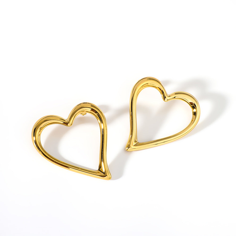 Wholesale Heart-shaped Lightweight Asymmetric Earrings Plated 18K Gold Stainless Steel Earrings