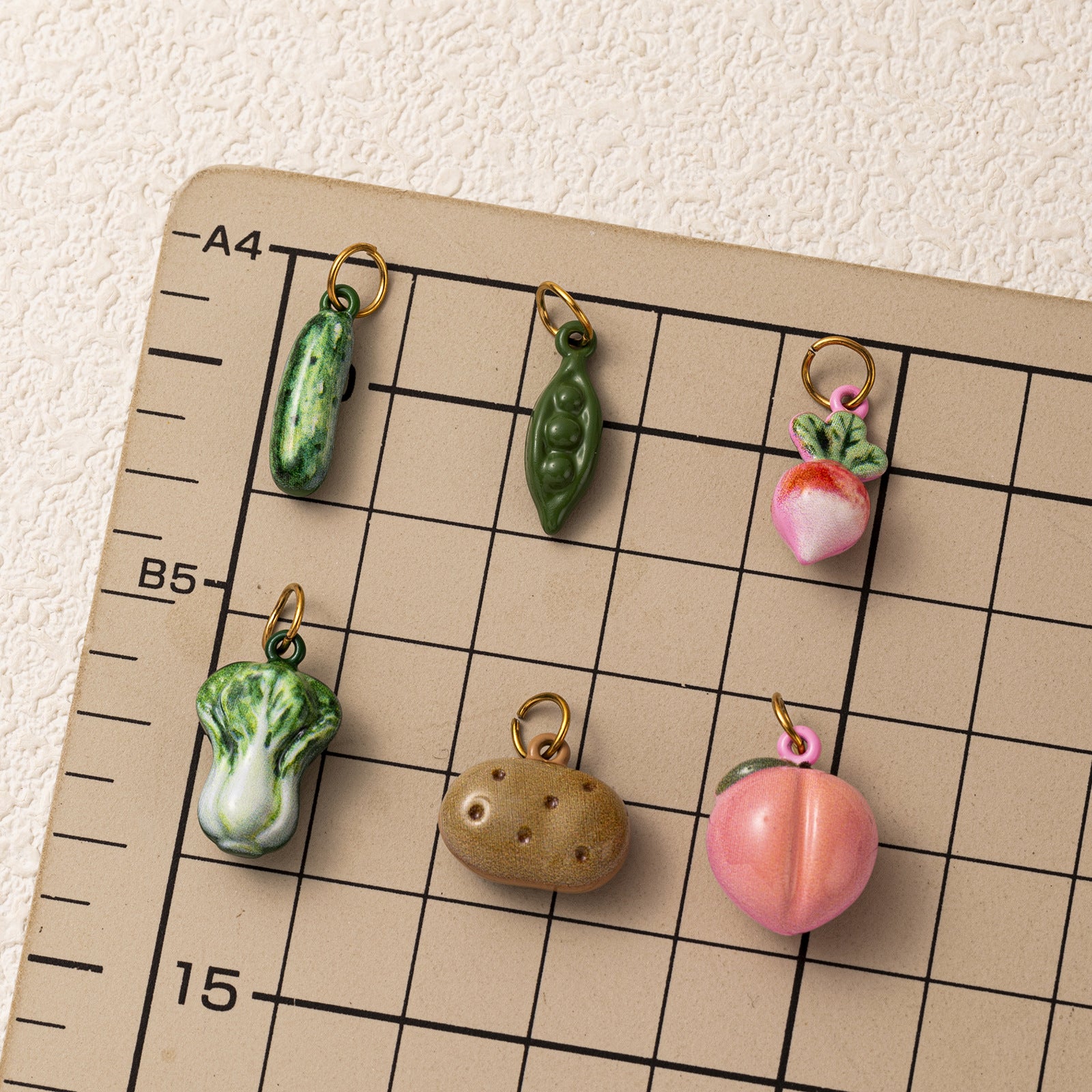 Wholesale Trendy Stainless Steel Vegetable Carrot Pendant DIY Jewelry Accessory For Gift And Resale