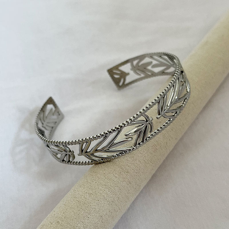 Wholesale stainless steel open leaf bracelet